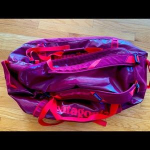 Black Hoke Duffle 70L RMRE